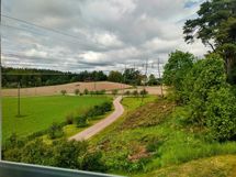 Näkymä pohjoispäädyn ikkunoista.