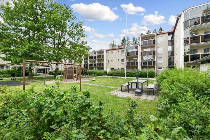 Kerrostalo, 2h, k, s, lasitettu parveke, 56 m², Tikkurila, Vantaa