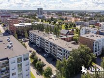 Ilmakuvaa Heinäpäähän päin.