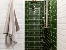 Uusittu KPH/ WC alakerrassa