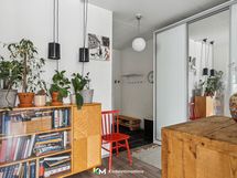 Eteinen