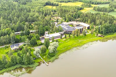Toimitila, 8 000 m², Karjaa