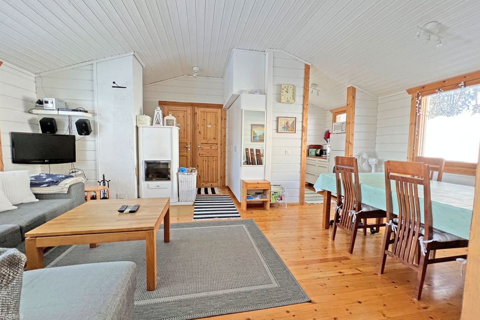 51,5 m² Riihivuorentie 275, 40950 Muurame Mökki tai huvila 3h ...