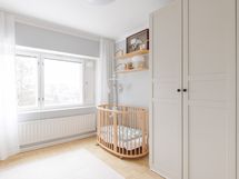 Ensimmäinen makuuhuone