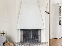 Persoonallinen, toimiva takka.