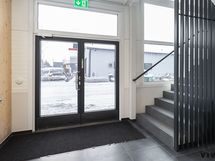 Aulasta rappuset yläkertaan