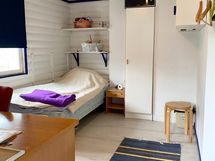 Piharakennuksen yksiö/työtila