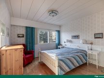 makuuhuone2 / kalustettuna