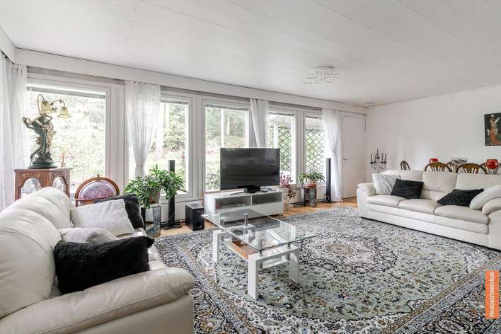 Omakotitalo, Oh, k, 3mh, takkah., sauna, ph, erill.wc, kellari, 115/140 m², Perno - Ansicht 3