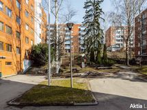 taloyhtiön sisäpiha