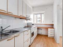 Keittiöstä yleiskuva 2