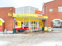 Lähikauppaan on matkaa noin 600 metriä.