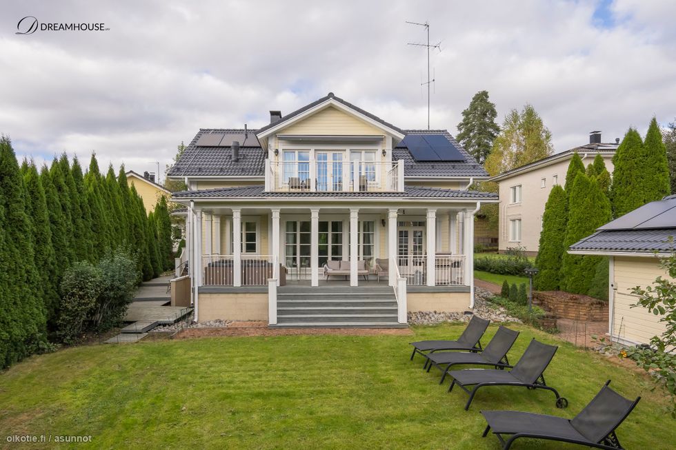 Upea Kannustalo Bredankujalla!