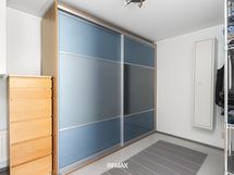 Walk-in closet / askarteluhuone