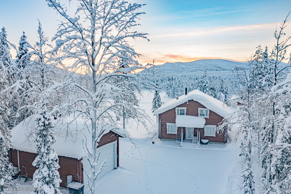 127,2 m² Sivulankuja 8, 99130 Kittilä Mökki tai huvila myynnissä - Oikotie  17117353