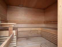 Taloyhtiön sauna.