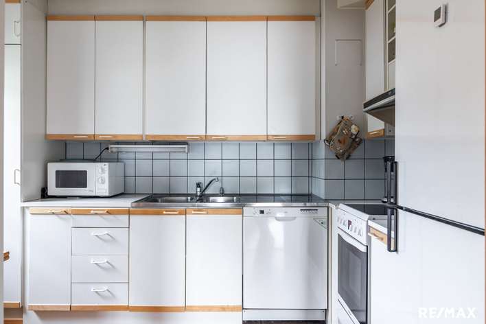 Kerrostalo, 2h,k,kph/wc,s,las.parv, 52 m², Kärpänen - Näkymä 4