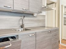 Tyylikäs ja viihtyisä koti erinomaisella sijainnilla Kampissa!