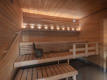 Taloyhtiön sauna- ja pesutilat.