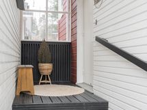 Sisäänkäynti