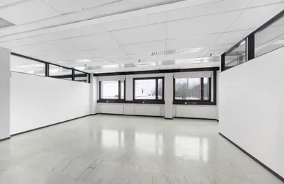 Toimitila, 550 m², Sarankulma - View 4