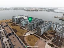 Meren läheisyydessä