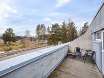 vilvoittelu parveke saunatilojen yhteydessä