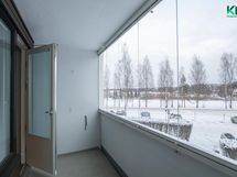 Näkymät lasitetulta parvekkeelta ovat avarat