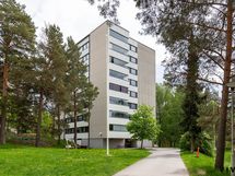Julkisivu