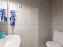 wc 2 (käynti khh)