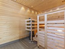 Taloyhtiön saunaosastoa