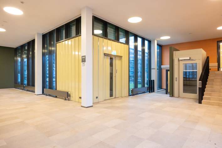 Liiketila, 455,3 m², Yliopistonmäki - Näkymä 3