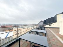 Taloyhtiössä upea kattoterassi!