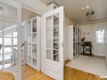 Toisen kerroksen aula