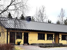 Julkisivu