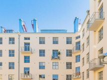 Julkisivu sisäpihalta