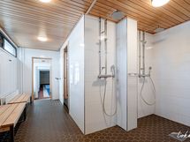 Taloyhtiön saunatilat.