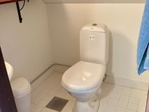 yläkerran WC