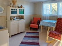 Yläkerran tupakeittiö