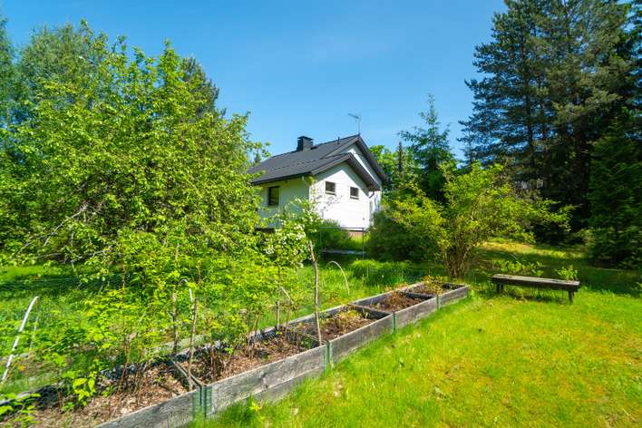 Omakotitalo, oh+3h+k+et+khh+wc+kph+s, terassi, 97/112 m², Ravikylä - View 2