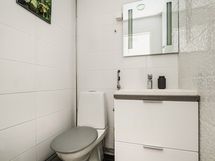 Erillinen WC
