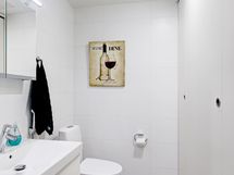 Kodinhoitotilan saa ovella piiloon