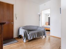 Eteinen