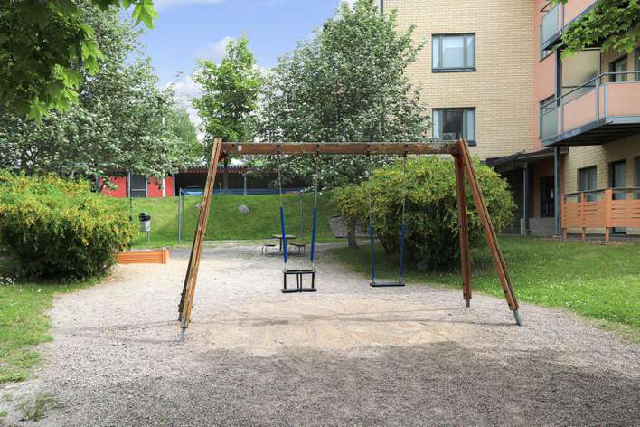 Kerrostalo, 4H+K+S, 96 m², Lauritsala