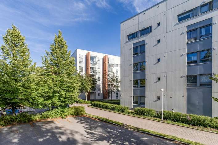 Kerrostalo – Helsinki, Malmin lentokenttä, Malmi - Näkymä 2