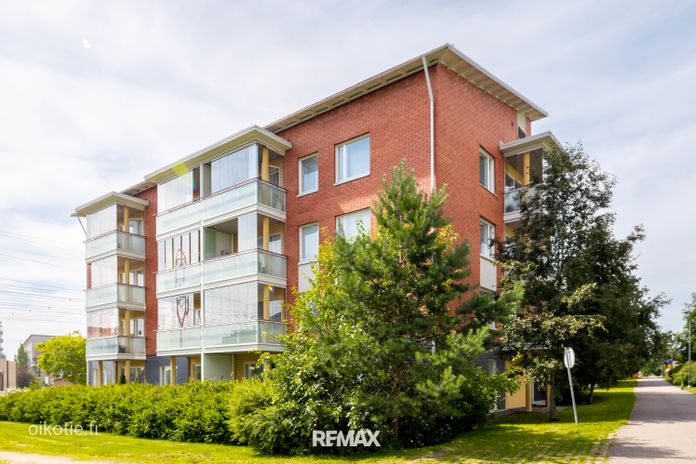Kerrostalo – Vantaa, Pakkalanrinne, Pakkala