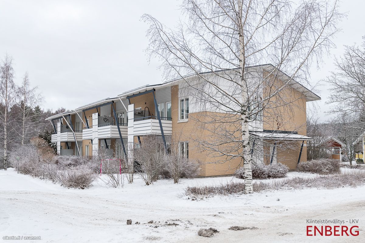  m² Metsontie 4 A, 40400 Jyväskylä 1h+alkovi+kph+sauna – Oikotie  17077733 – SKVL