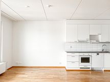 Taloyhtiö on valmistunut 2022, joten täällä asut ilman suurempia remonttihuolia.