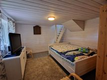 alakerran makuuhuone