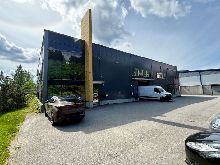Liiketila, 270 m², Epilä, Tampere